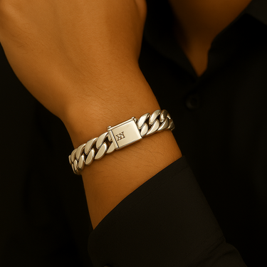 950 Sterling Silver Bracelet 10mm Corvina Loin